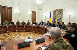 Tổng thống Ukraine triệu tập khẩn Nội các Chiến tranh sau vụ đụng độ với Nga