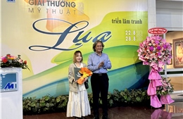 Tranh lụa &#39;hồi sinh&#39; khẳng định sức sống chất liệu truyền thống
