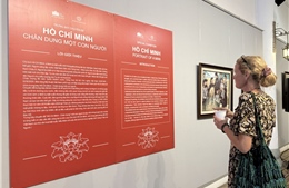 Khai mạc trưng bày &#39;Hồ Chí Minh - Chân dung một con người&#39;
