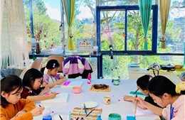 Người gieo mầm sáng tạo cho trẻ em từ 'ô cửa nhỏ' đến giấc mơ lớn