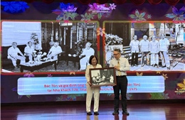 Tri ân Chủ tịch Tôn Đức Thắng, lan tỏa tinh thần người thợ yêu nước