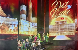 'Tình ca đất nước' - bản hùng ca tháng Tư lịch sử