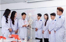 HIU công bố điểm sàn xét tuyển nhóm ngành sức khỏe, luật 2026