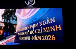 ‘Chạm vào vinh quang’: Tôn vinh những sáng tạo mới của điện ảnh trẻ