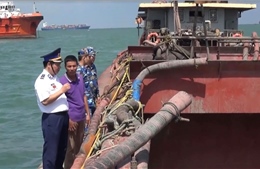 Cảnh sát biển và Công an phối hợp bắt giữ 7 tàu khai thác, vận chuyển cát trái phép