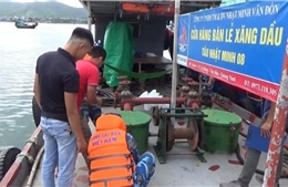 Cảnh sát biển tạm giữ tàu vận chuyển gần 40.000 lít dầu DO bất hợp pháp