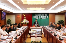 Thi hành kỷ luật Ban Thường vụ Đảng ủy Tổng Công ty Thép Việt Nam 
