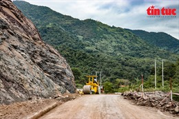 Điện Biên quan tâm đầu tư phát triển kết cấu hạ tầng giao thông miền núi