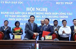 Ủy ban Dân tộc và Bộ Tư pháp ký kết chương trình phối hợp công tác giai đoạn 2022-2026