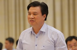 Thứ trưởng Nguyễn Hữu Độ: MV There&#39;s no one at all - Đây là việc xảy ra ngoài nhà trường