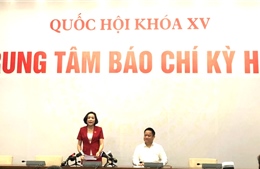 Quốc hội bãi nhiệm tư cách đại biểu Quốc hội và phê chuẩn cách chức Bộ trưởng Bộ Y tế Nguyễn Thanh Long