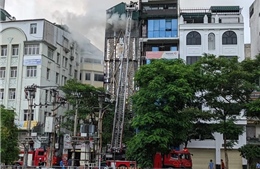 Chủ tịch nước chia buồn với gia đình 3 cảnh sát phòng cháy chữa cháy Hà Nội