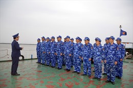 Tàu cảnh sát biển lên đường làm nhiệm vụ trực Tết