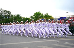 Khoảng 200 cán bộ, chiến sĩ Hải quân diễu binh, diễu hành kỷ niệm 70 năm giải phóng Hải Phòng