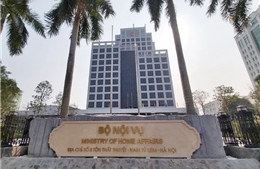 Bộ Nội vụ là cơ quan thường trực giải quyết vướng mắc khi tổ chức chính quyền địa phương 2 cấp