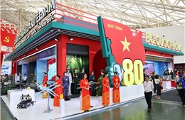 Nhiều sản phẩm quân sự quốc phòng lần đầu tiên công bố tại Triển lãm Thành tựu Đất nước 