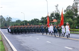 Thượng tướng Trương Thiên Tô thăm và động viên các lực lượng diễu binh, diễu hành A80