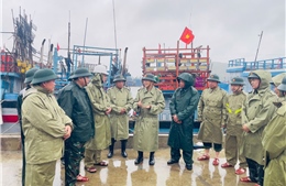 Bộ Quốc phòng kiểm tra, chỉ đạo ứng phó bão số 13 tại Quảng Ngãi 