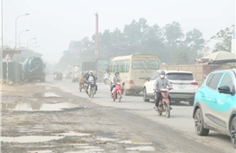 Hà Nội khuyến cáo hạn chế ra ngoài, điều chỉnh giờ học khi ô nhiễm nghiêm trọng