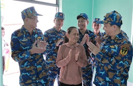 Vùng 3 Hải quân khánh thành, bàn giao 3 nhà cho bà con vùng lũ tỉnh Gia Lai