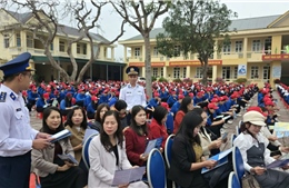 Tuyên truyền biển đảo cho hơn 1.000 giáo viên, học sinh