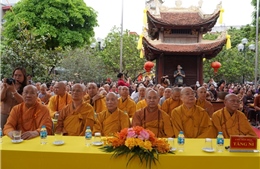 Lễ giỗ Tổ khai sáng và kỷ niệm 300 năm chùa Liên Phái 