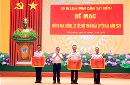 Cảnh sát biển bế mạc Hội thi tàu, xuồng, xe tốt - Hội thao huấn luyện tàu