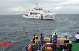 Cảnh sát biển tổ chức nhiều hoạt động chăm lo cho ngư dân huyện đảo Phú Quý