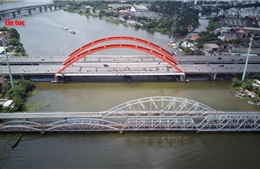 Cầu đường sắt Bình Lợi mới thay thế cầu cũ trên 100 năm tuổi
