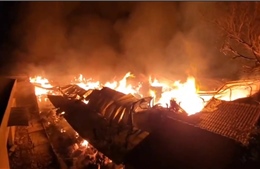 Quảng Ngãi: Cháy lớn tại xưởng nệm của Công ty trách nhiệm hữu hạn Hiệp Sơn