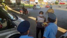 TP Hồ Chí Minh vẫn tiếp tục ngưng hoạt động taxi, xe hợp đồng, du lịch từ 23/4