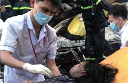 Giải cứu kịp thời một gia đình trong căn nhà cháy tại TP Hồ Chí Minh