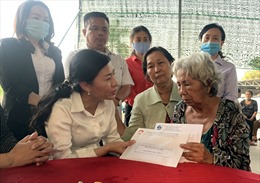 TP Hồ Chí Minh thăm hỏi, hỗ trợ gia đình có 6 nạn nhân tử vong do hỏa hoạn