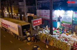 &#39;Chợ rau 0 đồng&#39; lớn nhất TP Hồ Chí Minh cung cấp cho người dân trong khu cách ly, phong tỏa