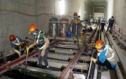 Gấp rút hoàn thiện những đoạn ray cuối cùng tuyến metro Bến Thành – Suối Tiên
