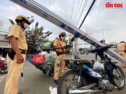 CSGT TP Hồ Chí Minh mở cao điểm xử phạt xe bán hàng rong, ba gác