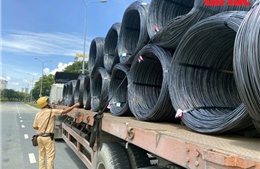 TP Hồ Chí Minh: Siết chặt kiểm soát xe tải nặng dịp cuối năm
