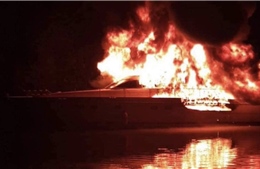 TP Hồ Chí Minh: Cháy du thuyền chở khách trên sông Sài Gòn