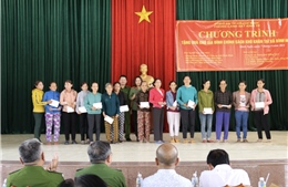 Công an TP Hồ Chí Minh trao tặng 600 phần quà cho các gia đình chính sách