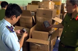 TP Hồ Chí Minh: Thu giữ gần 25.000 sản phẩm nước hoa giả các thương hiệu nổi tiếng