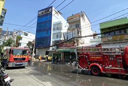 TP Hồ Chí Minh: Cháy công ty trang sức, nhiều nhân viên tháo chạy ra ngoài an toàn