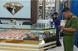 TP Hồ Chí Minh: Tiếp tục phát hiện một số tiệm bán vàng trang sức không rõ nguồn gốc