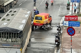TP Hồ Chí Minh: Đâm xe liên hoàn khiến 2 người tử vong tại chỗ