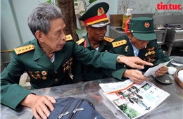 Một gia đình Hà Nội hỗ trợ ăn ở, đi lại miễn phí cho các cựu chiến binh dịp A80