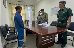 Khởi tố hai thuyền trưởng đưa tàu cá ra nước ngoài khai thác trái phép