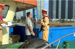 TP Hồ Chí Minh: Kiểm tra nồng độ cồn 100% thuyền viên trên các tuyến đường thủy