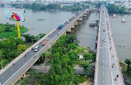 TP Hồ Chí Minh: Cầu Bình Triệu 1 đã thông xe trở lại 