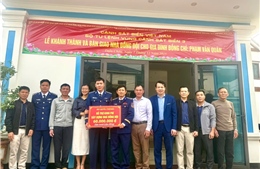 Cảnh sát biển 3 bàn giao &#39;Nhà đồng đội&#39; cho quân nhân khó khăn tại Nghệ An
