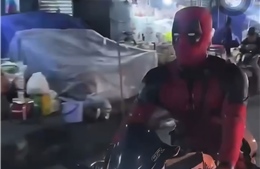 'Siêu anh hùng' điều khiển xe phân khối lớn trên đường bị CSGT xử phạt