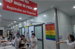 CSGT TP Hồ Chí Minh kịp thời đưa bé 2 tuổi bị hóc dị vật đến bệnh viện cấp cứu
